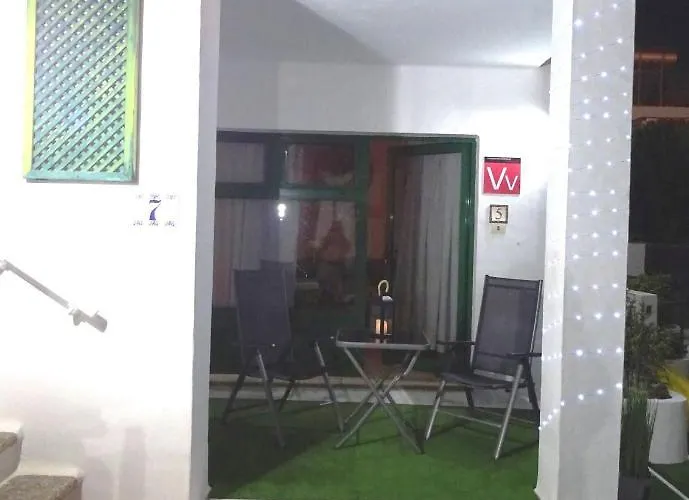 - 5 - Palmeras 3 Apartment *